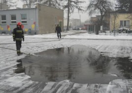 Tworzą bezpieczne lodowiska